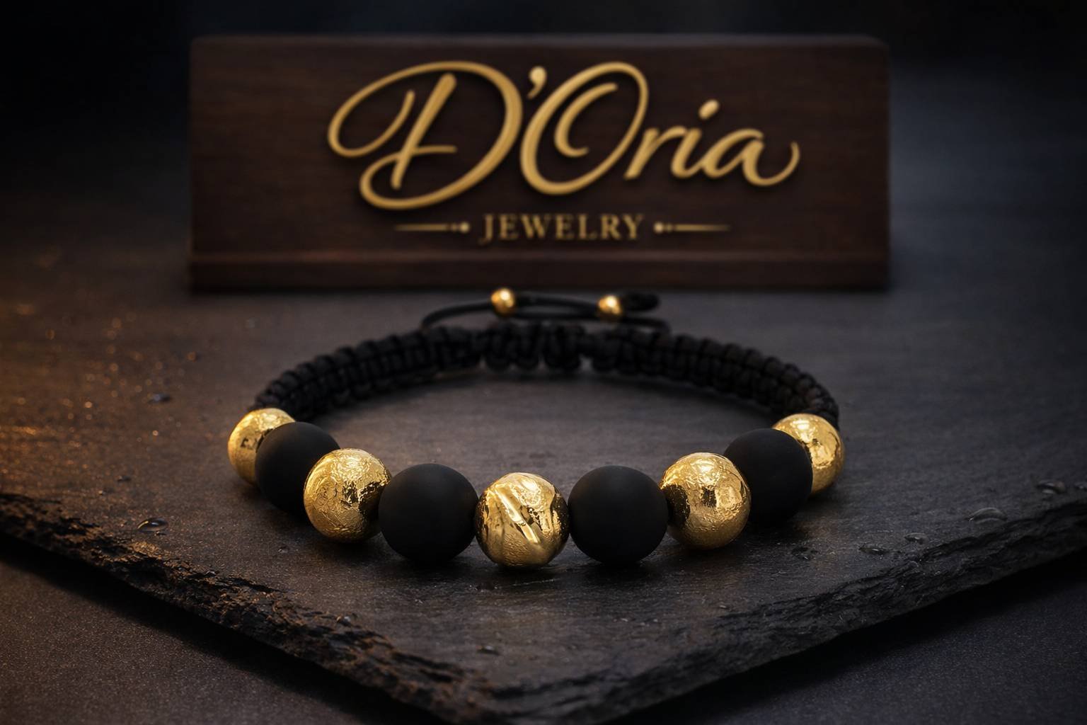 Pulsera Negra - Oro Laminado